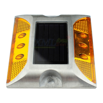 หมุดถนนจราจรโซล่าเซลล์ Reflective solar road pins 